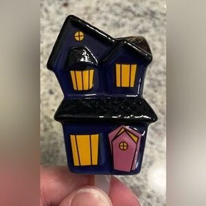 Retired Nora Fleming Spooky Spaces AA253